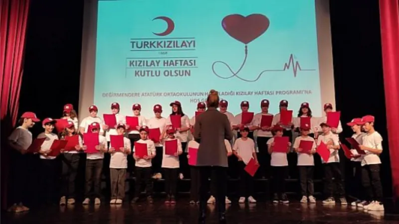 Kızılay Haftasında Gölcüklü Öğrenciler Ödüllendirildi