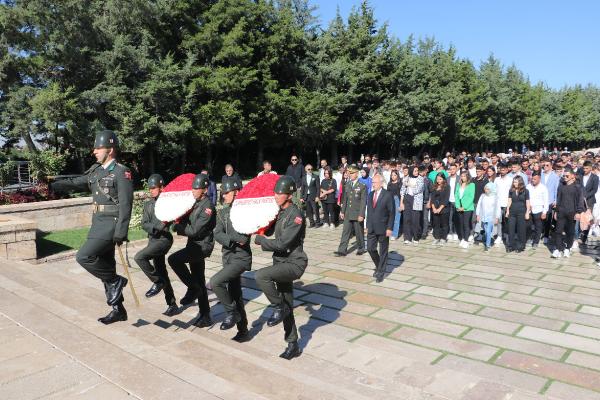 CHP heyetinden Anıtkabir'e ziyaret