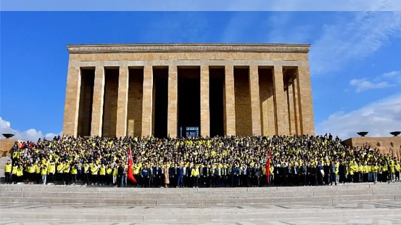 1907 Fenerbahçe Derneği ve 1907 UNİFEB’ten Ata'ya Ziyaret