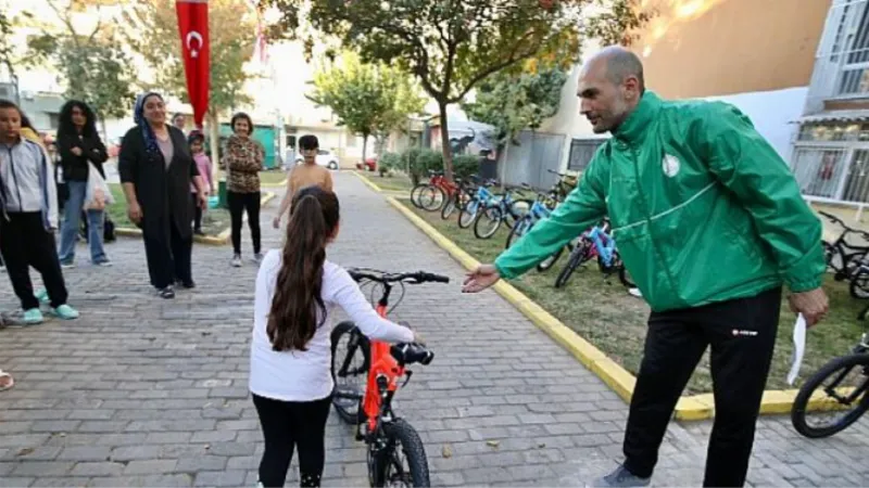 Eski Bisikletler İyiliğe Dönüştü