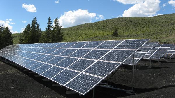 “Güneş enerji sistemlerinin verimliliği takip yazılımları ile birlikte artıyor”