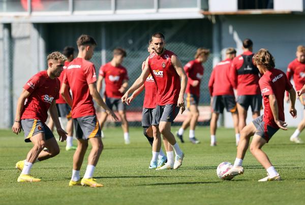 Galatasaray, Adana Demirspor maçının hazılıklarını sürdürdü