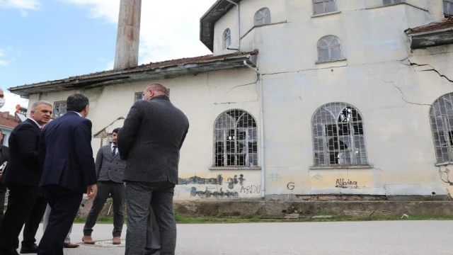 70 yıllık cami restore edilecek