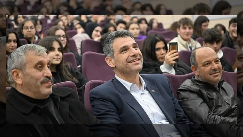 Kartepe’de Gençlere Liderlik ve İletişim Semineri