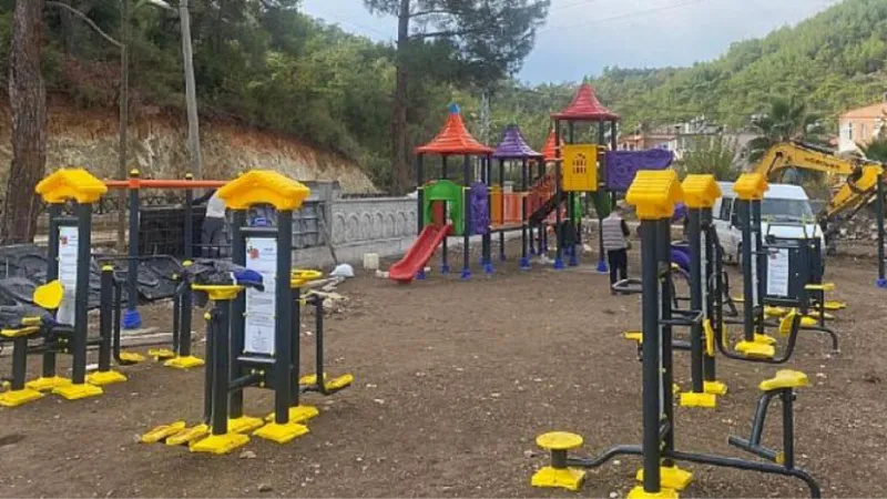 Kemer’e yeni parklar kazandırılıyor