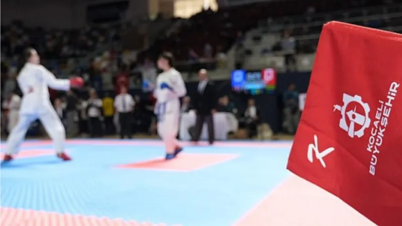 Spor Kenti Kocaeli'de bu kez karate rüzgârı esti