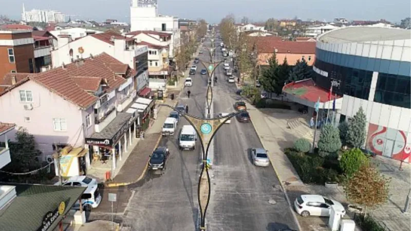 Başiskele Atatürk Caddesi asfaltlandı