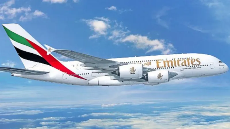 Emirates, Londra Gatwick’e düzenlenen günlük A380 sefer sayısını üçe çıkardı