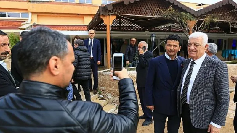 Muğla Büyükşehir Belediye Başkanı Dr. Osman Gürün, Yatağan Muhtarlarıyla bir araya geldi