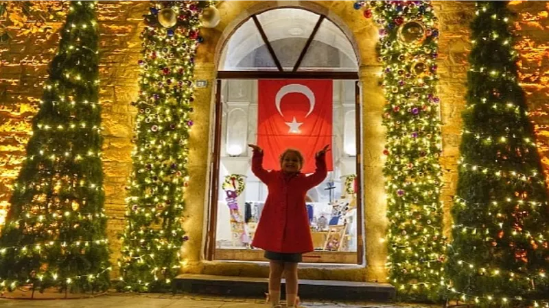 Çeşme yeni yılda da ışıl ışıl!