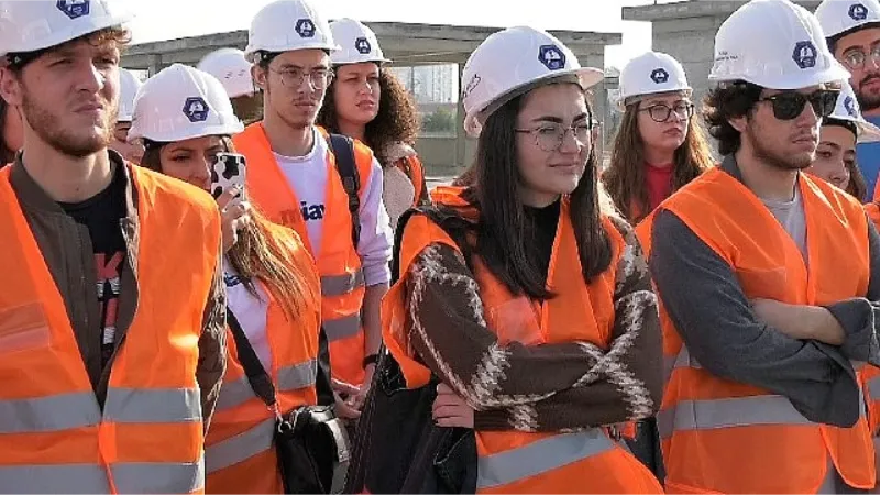 MAKÜ'lü öğrenciler katlı otopark projesini inceledi