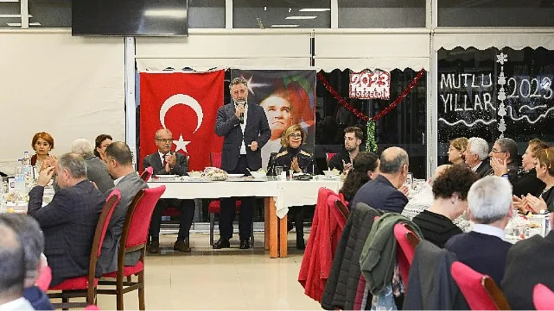 Bayraklı'da yılbaşı coşkusu