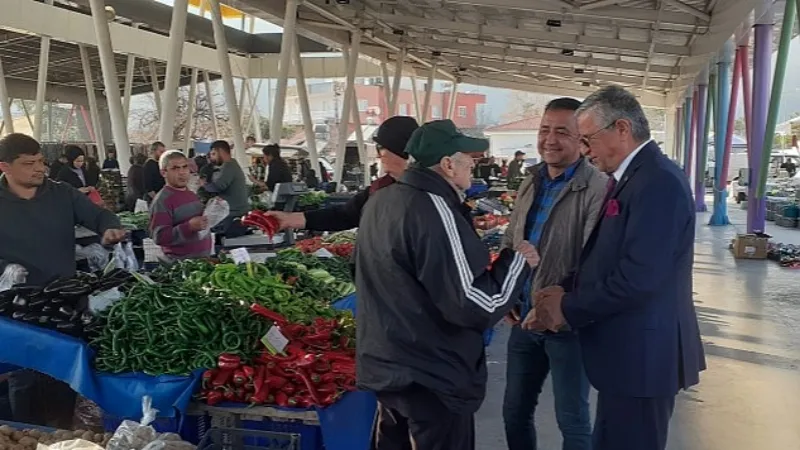 Başkan Topaloğlu, Kuzdere Pazar esnafıyla bir araya geldi