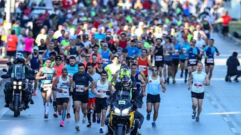 Uluslararası Runtalya Maratonu 5 Mart'ta , Atılan adımlarla depremzedelere umut olunacak