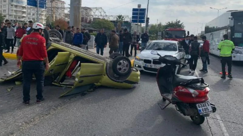 Şanlıurfa'da ters dönen otomobilde sıkışan 2 kişi yaralandı