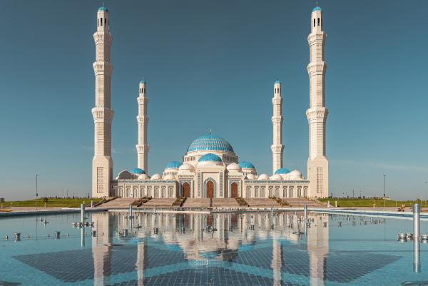 Guinness’e aday Nur Sultan Büyük Camii açılıyor