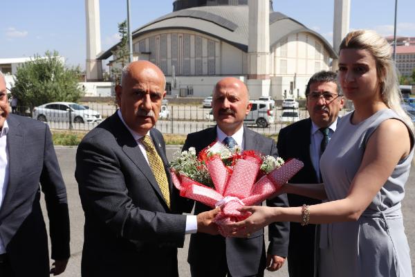 Bakan Kirişci: 47 binin üzerinde gazi ile gazi ve şehit yakınımızın kamuda istihdamını sağladık