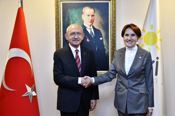 Kılıçdaroğlu, Akşener'i ziyaret etti