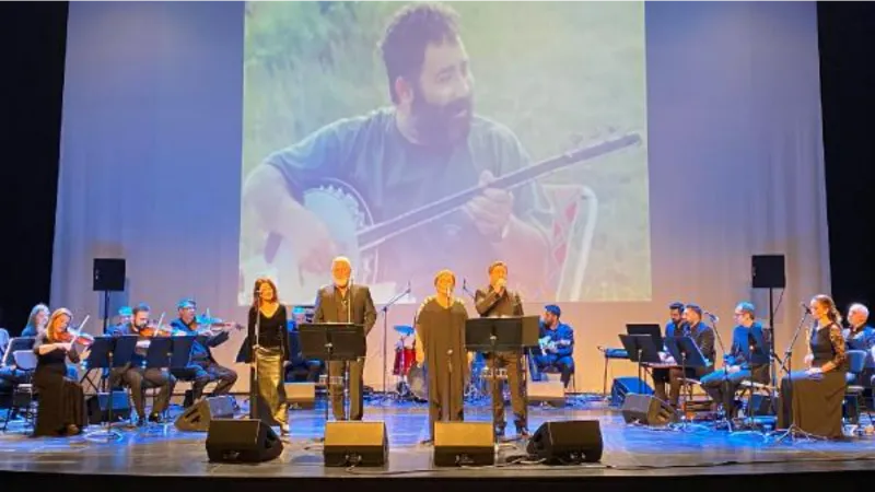 Ahmet Kaya AKM'de şarkılarıyla anıldı 