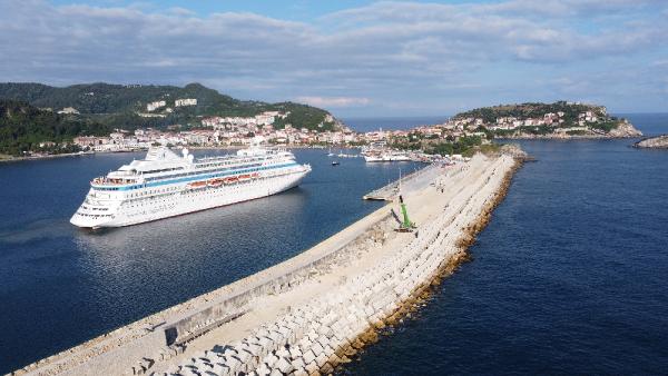 Amasra'ya kruvaziyer ile 3 ayda 3 bin 358 turist