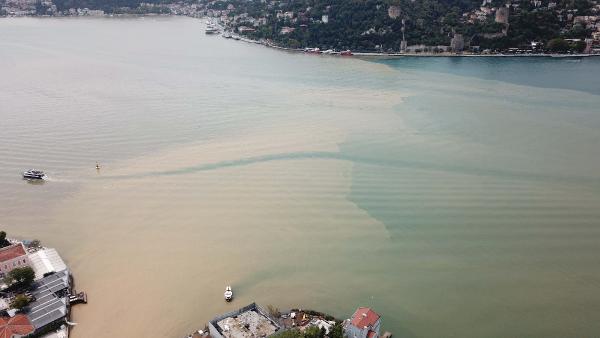 İstanbul Boğazı çamura bulandı