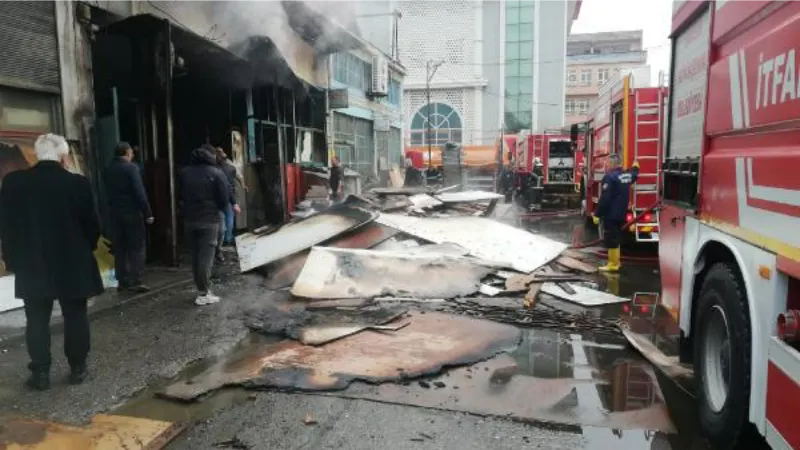 Samsun'da mobilya imalathanesinde yangın