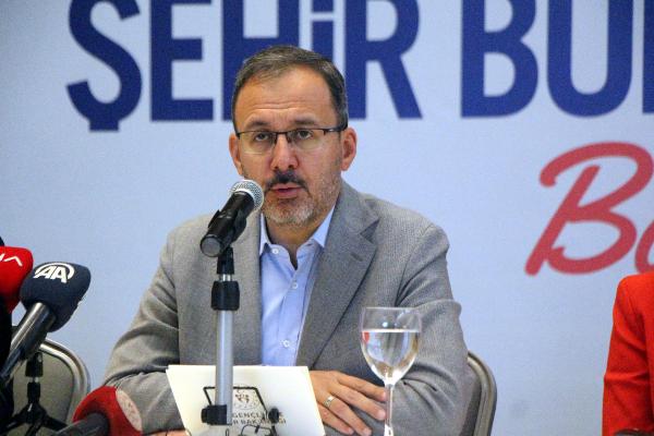 Bakan Kasapoğlu: Yurtlara yerleştirmede bir rekoru gerçekleştirdik