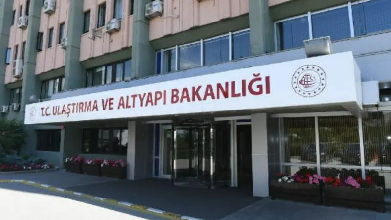 Bakanlık: Kara yolu taşımacılığında geçiş belgesi sayısı 1,6 milyonu aştı