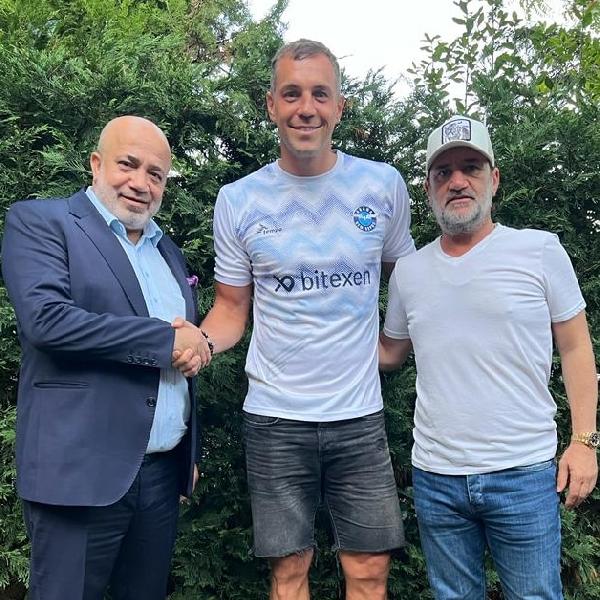 Adana Demirspor, Dzyuba'yı renklerine bağladı