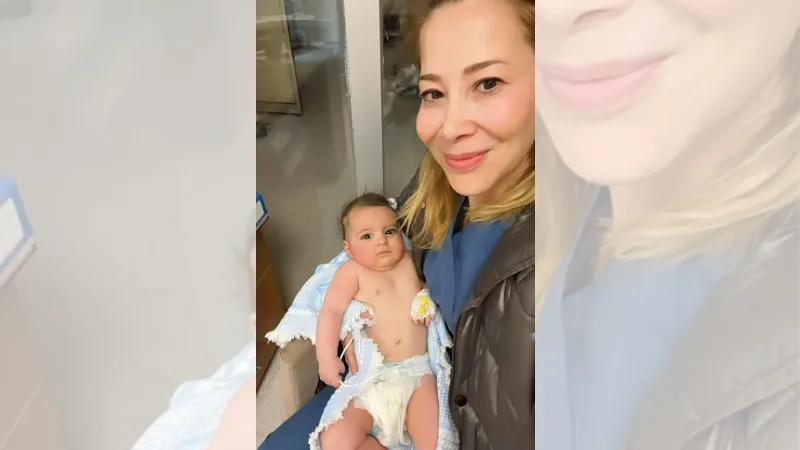 Azra bebek, 30 saat sonra annesi ve ablası ile enkazdan kurtarıldı