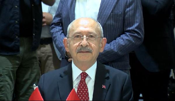 Kılıçdaroğlu: Bayrak ve vatan kırmızı çizgimiz