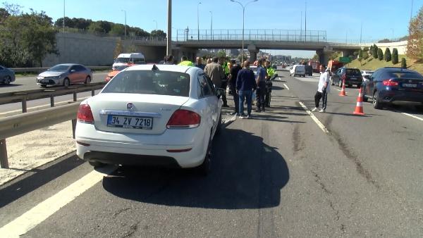 Sancaktepe TEM'de zincirleme kaza; 8 yaralı 