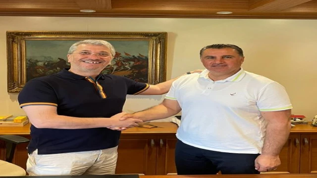 Adanaspor, Mustafa Kaplan ile anlaştı