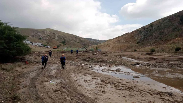 AFAD Afyonkarahisar ekibi Ankara’da göreve başladı