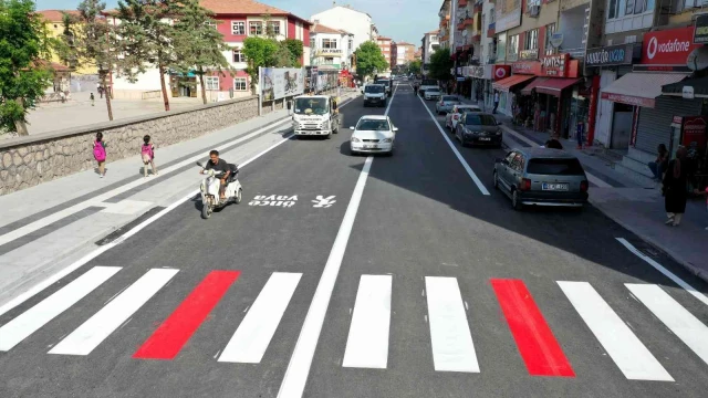 Aksaray’da Ankara Caddesi boydan boya yenilendi