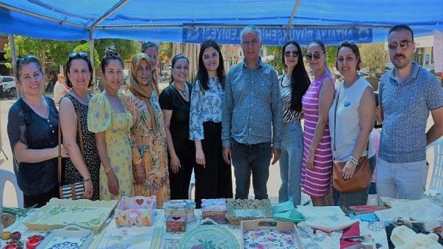 Alanya Atasem Ela Bebek için kermes yaptı