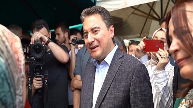 Ali Babacan’dan Enflasyon Tepkisi ’Emekliye gelince TÜİK enflasyonu ama alışverişte gerçek enflasyon’