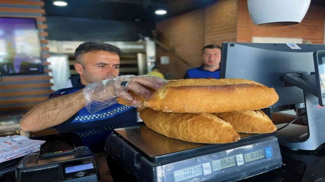 Aliağa’da fırınlara gramaj ve fiyat denetimi