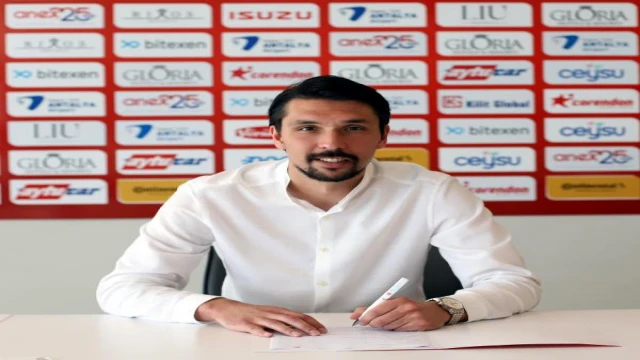 Alperen Uysal, Antalyaspor’da