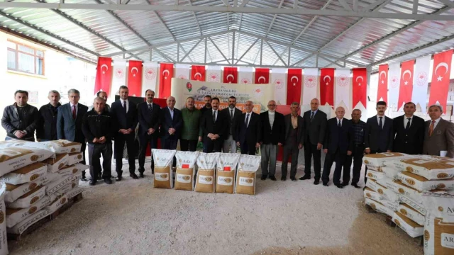 Amasya Valiliği’nden soya üretimine destek: Çiftçilere 17 bin kilo soya tohumu dağıtıldı