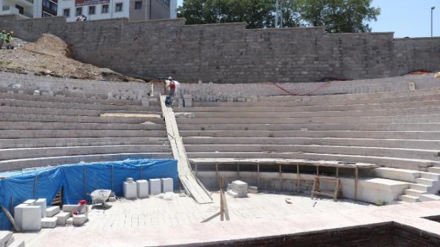 Ankara’da bulunan Antik Roma tiyatrosu, Cumhuriyet Bayramı’nda açılacak