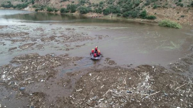 Ankara’da sele kapılan kişi için ekipler seferber oldu