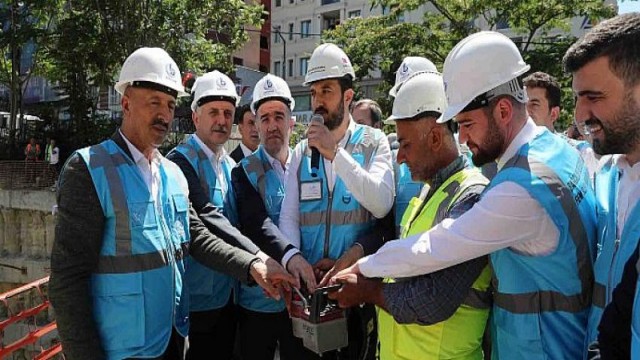 Bağcılar’da Şehir Kütüphanesi ve Tiyatro Binası’nın temeli atıldı