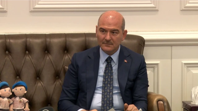 Bakan Soylu: ”Polisimize karşı girişilen davranışın bedeli ağır olacaktır”