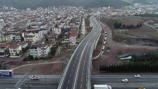 Başkan Büyükakın, İlimtepe 1. Etabı kendi kullandığı araçla test etti