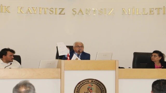 Başkan Deveciler “Bir metrekare zeytinlik imara açmadık