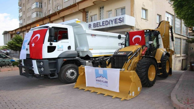 Başkan Özdoğan: “Araç filomuz genişliyor, hizmet kalitemiz artıyor”