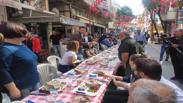 Başkan Tosun esnaf ile buluştu