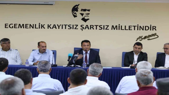 Başkan Ulutaş:” 54 mahallede hizmet için varız”