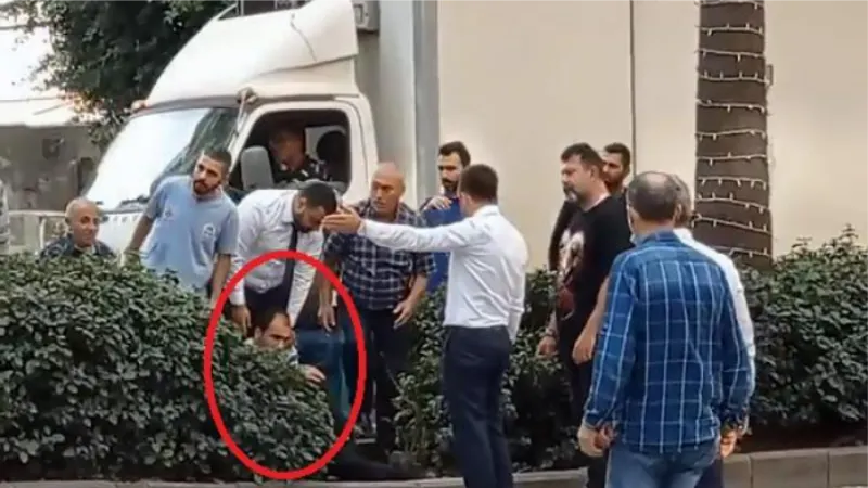 Para dolu çantayı çalan kapkaççıyı yakalayıp, polise teslim ettiler